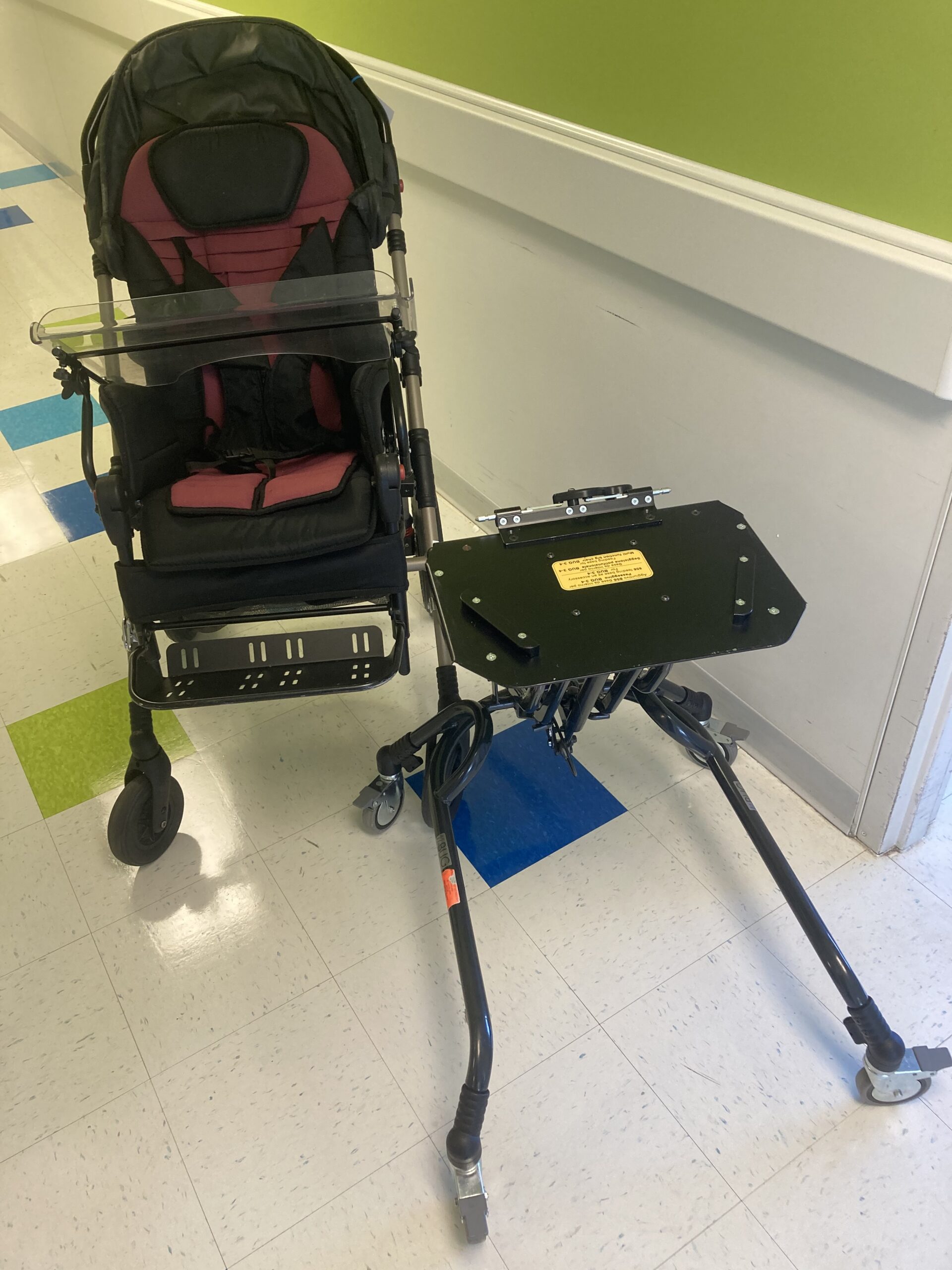 NuBug Adaptive Seat with Stroller and High-Low bases, size 3-4