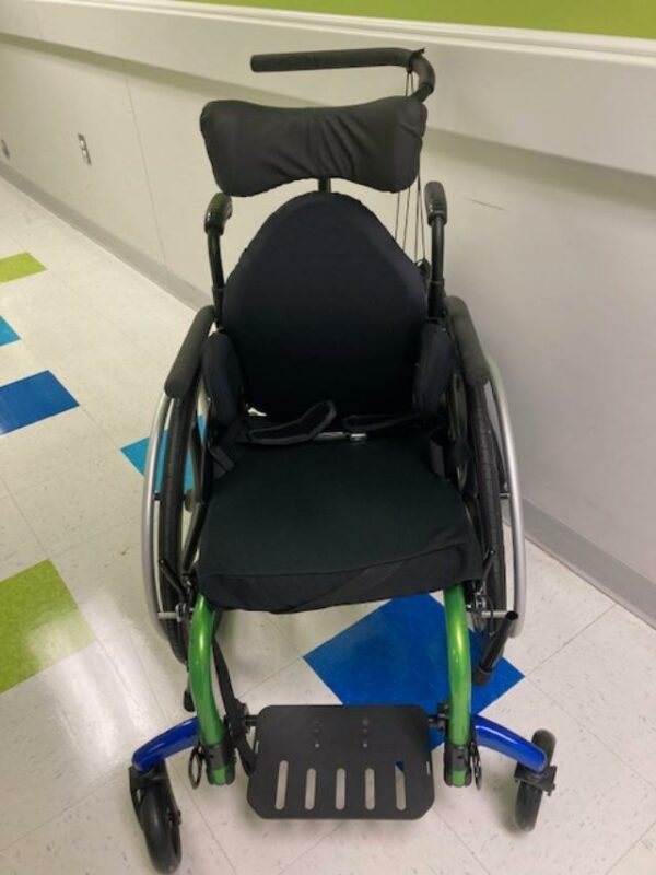 Clik rigid frame manual wheelchair, 15" wide