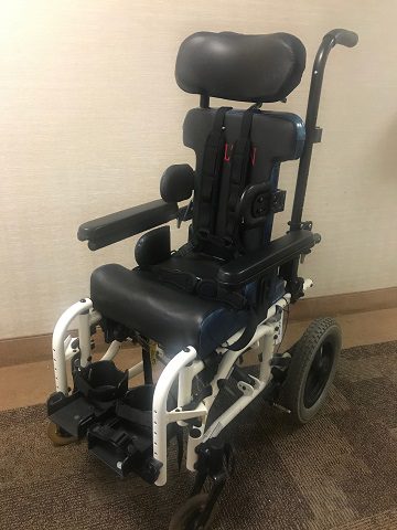 Zippie tilt in space manual wheelchair, 13" wide