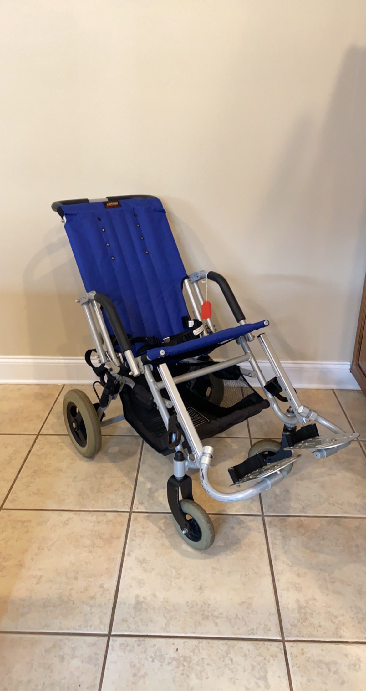 Stealth Mobility Lightening Stroller size medium