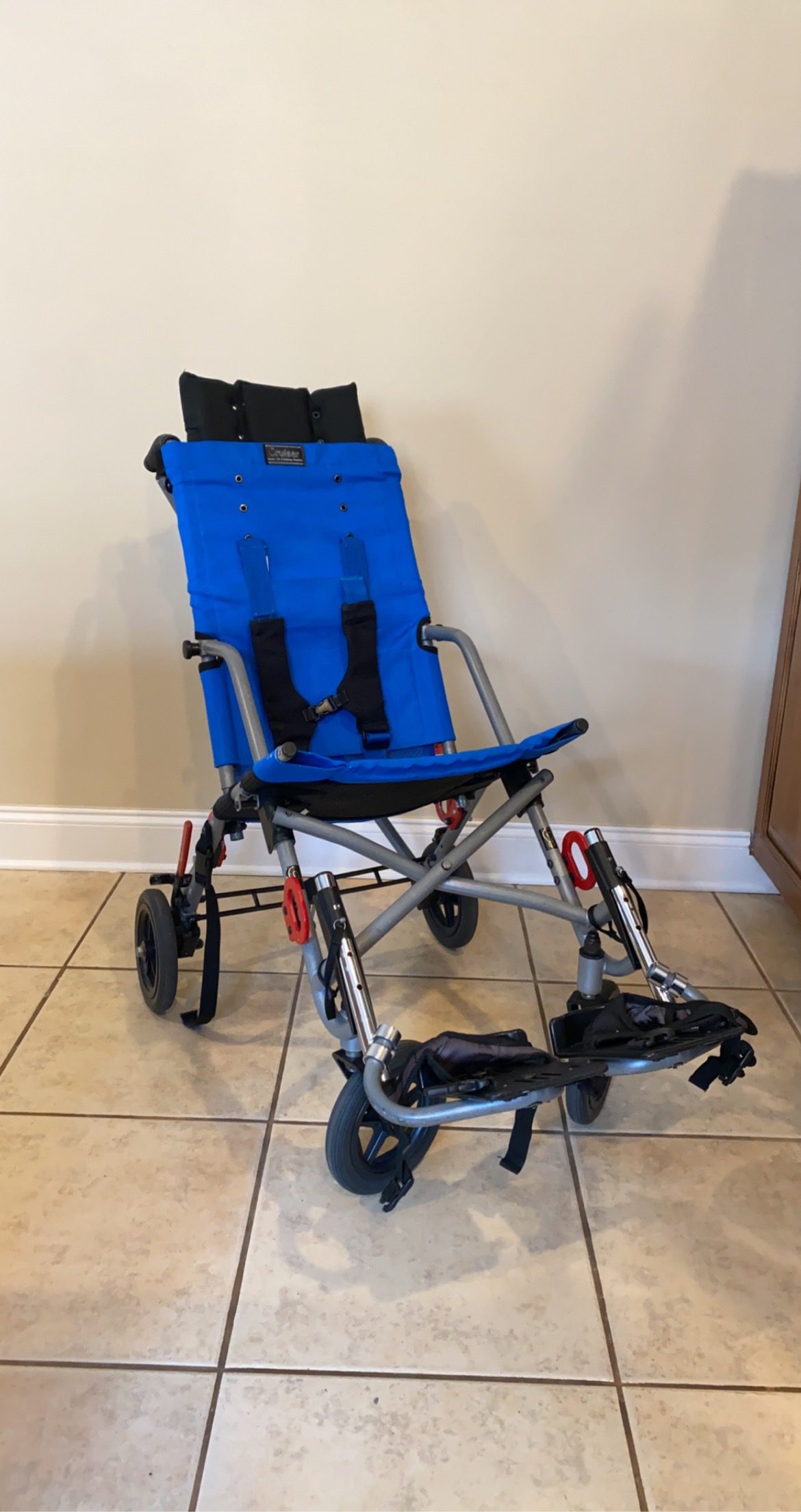 Convaid Cruiser 14 size medium