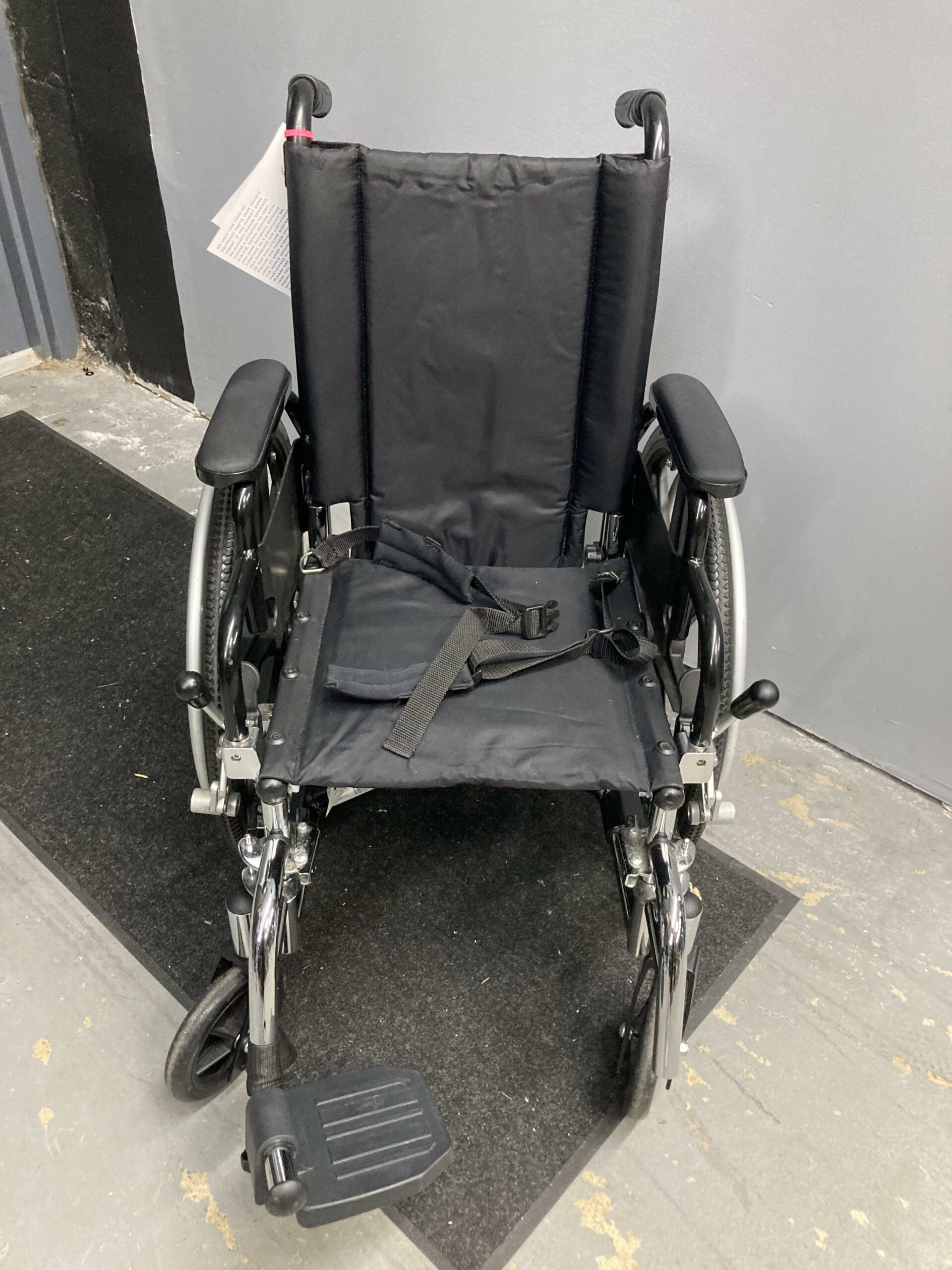 Viper folding wheelchair -14" wide