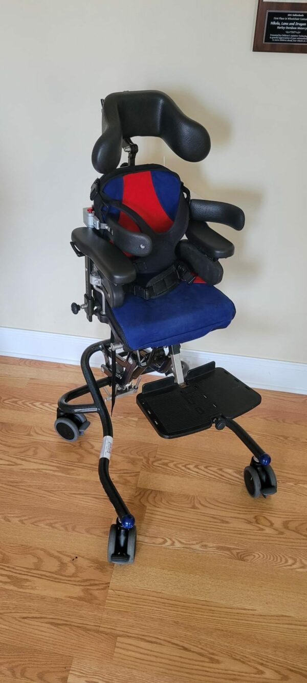 R82 Adaptive Seat size 1