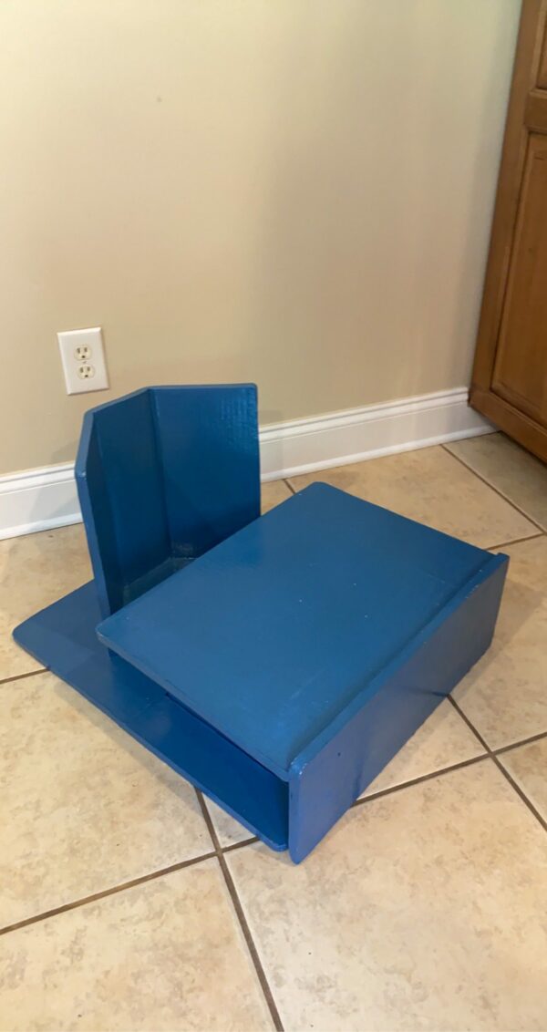 Triwall Floor Sitter with activity Tray (homemade)