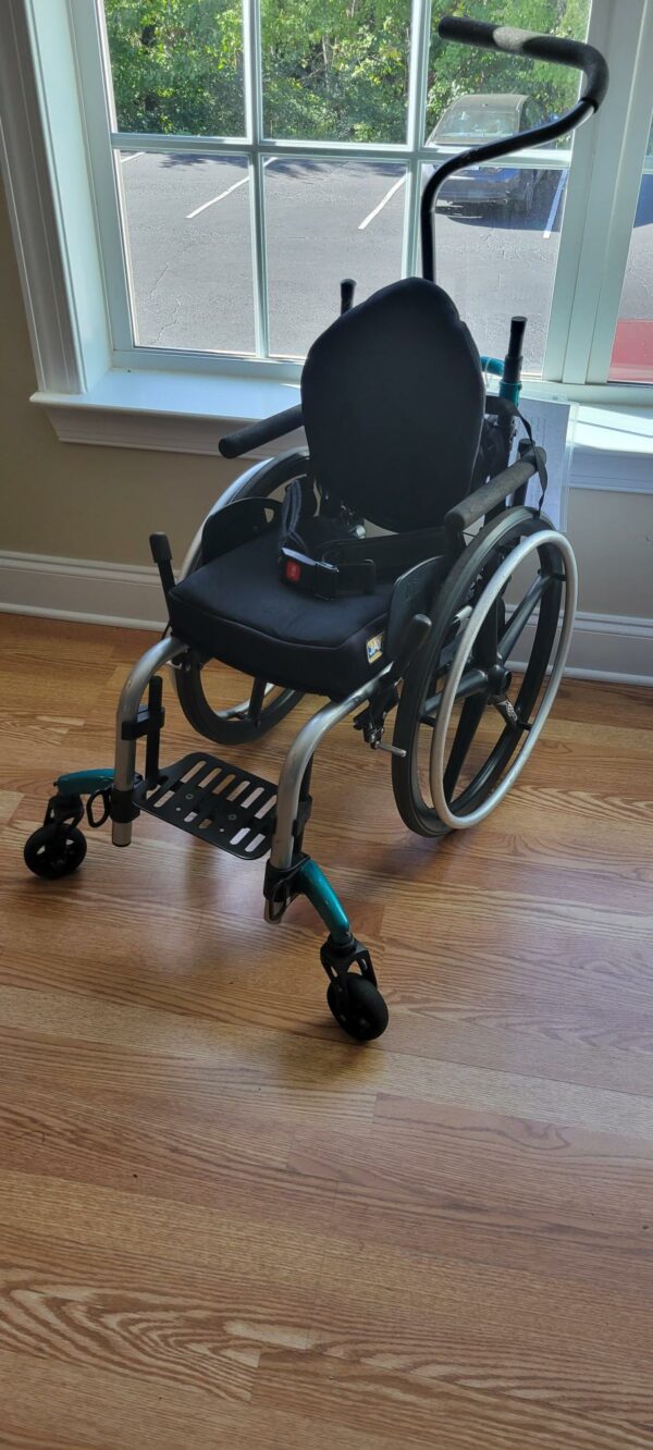 Ki Clik rigid frame manual wheelchair, 12" wide