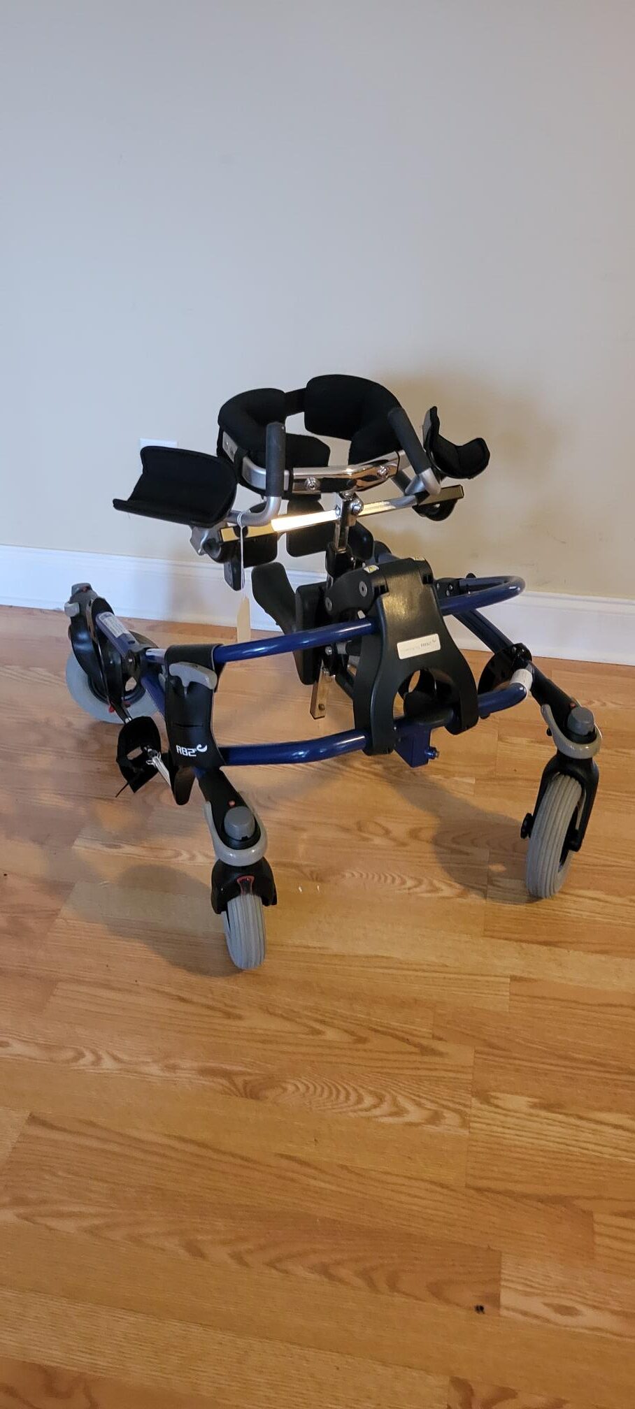 Mustang Gait Trainer - Size 2