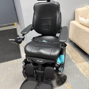 Permobil M3 power wheelchair, 18" wide