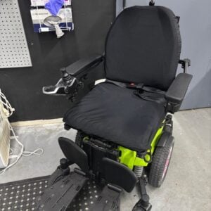 Quantum Edge Power wheelchair, 17" wide