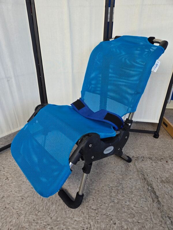 Leckey Advance Bath Chair, size 2