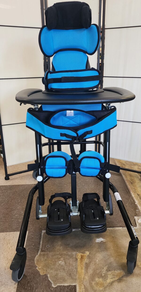 Leckey MyGo Stander, size 2