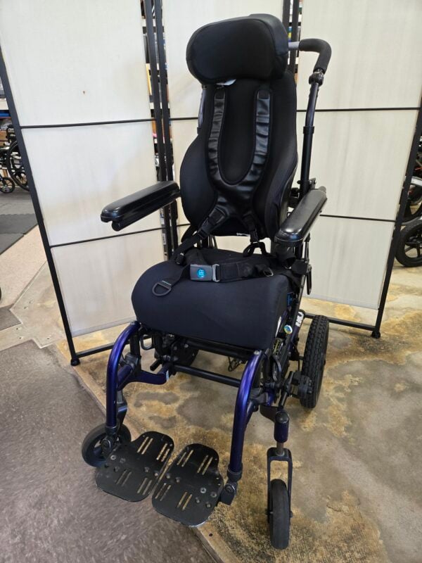 Quickie 'Iris' Tilt-in-Space, Rigid Frame, Wheelchair - 14" Wide