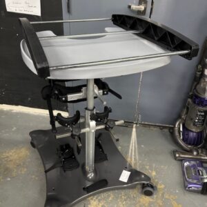 MeerKat Vertical stander with rocker base, size 2