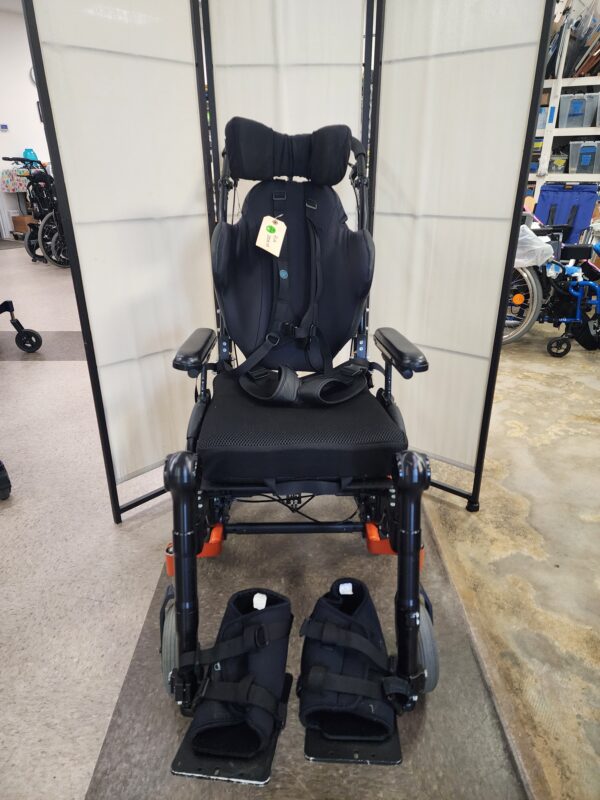 Quickie Iris Tilt in space wheelchair - 15" wide