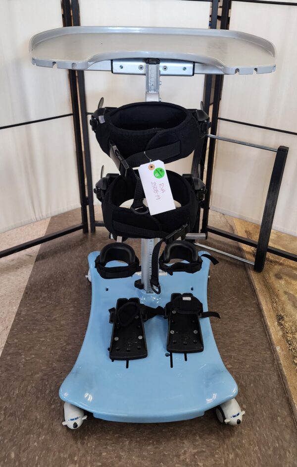 R82 Meerkat Stander Size 1