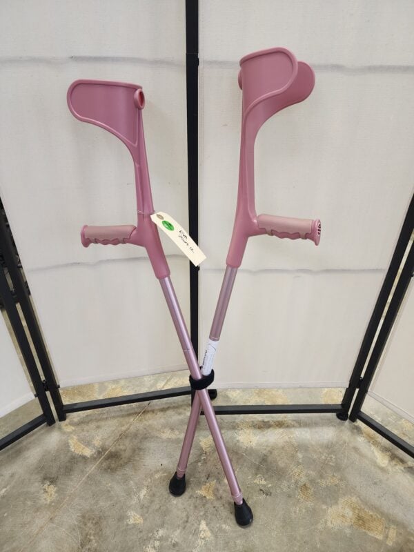 European  Aluminum Lofstrand crutches
