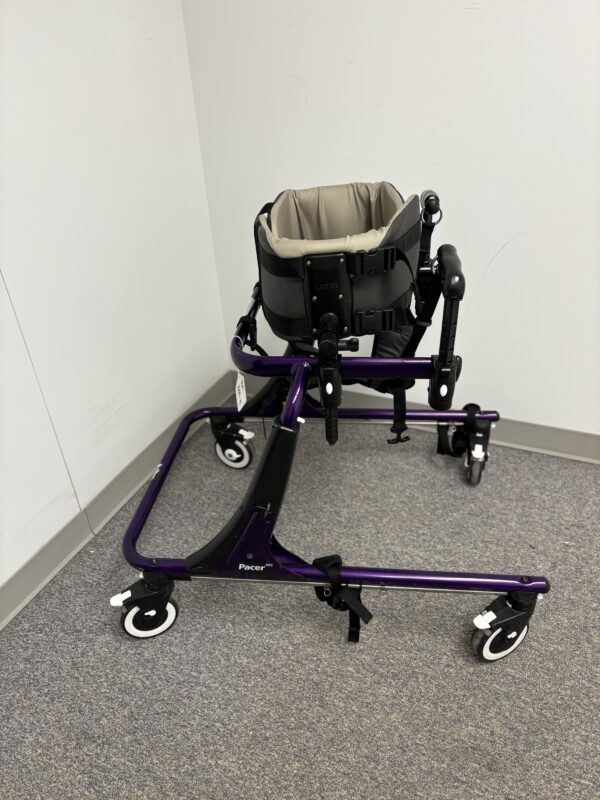 Rifton Pacer Gait trainer, Large