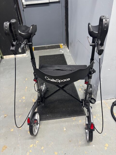 OasisSpace Upright Rollator Walker, adult