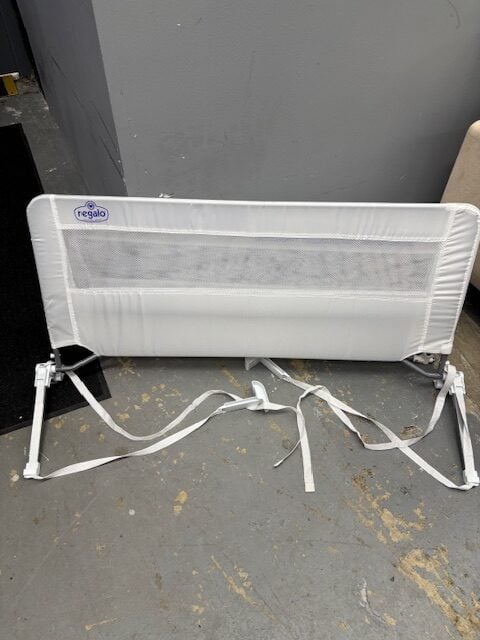 Regalo Baby Siderails (set of 2- not adaptive)