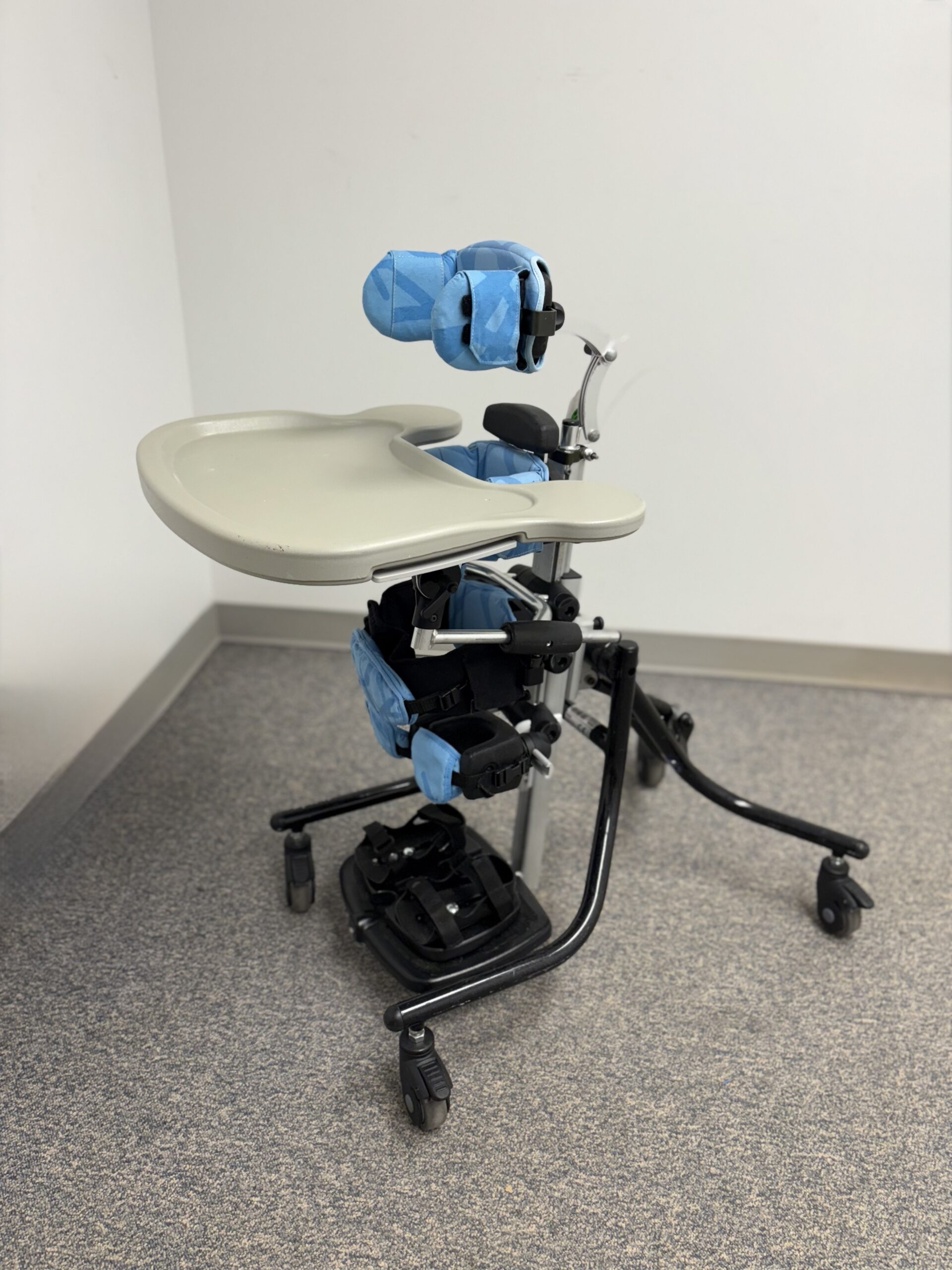 Leckey Squiggles Stander