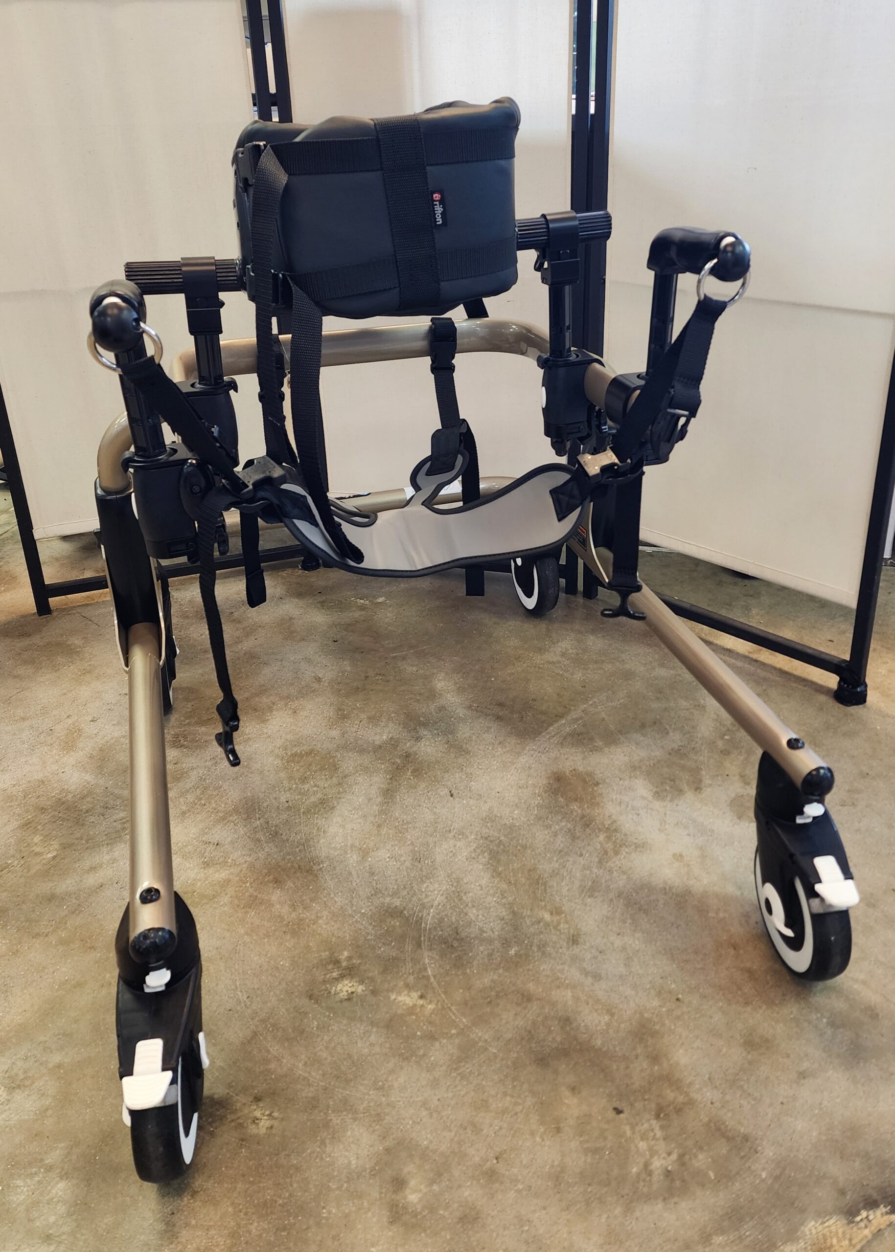 Rifton Pacer -Medium