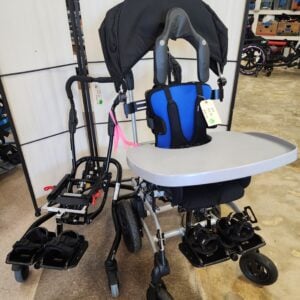 R82 XPanda seat (size 2) with High low base