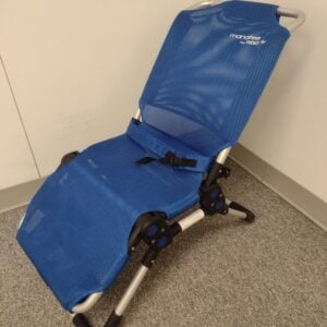 R82 Manatee Bath Chair, size 1