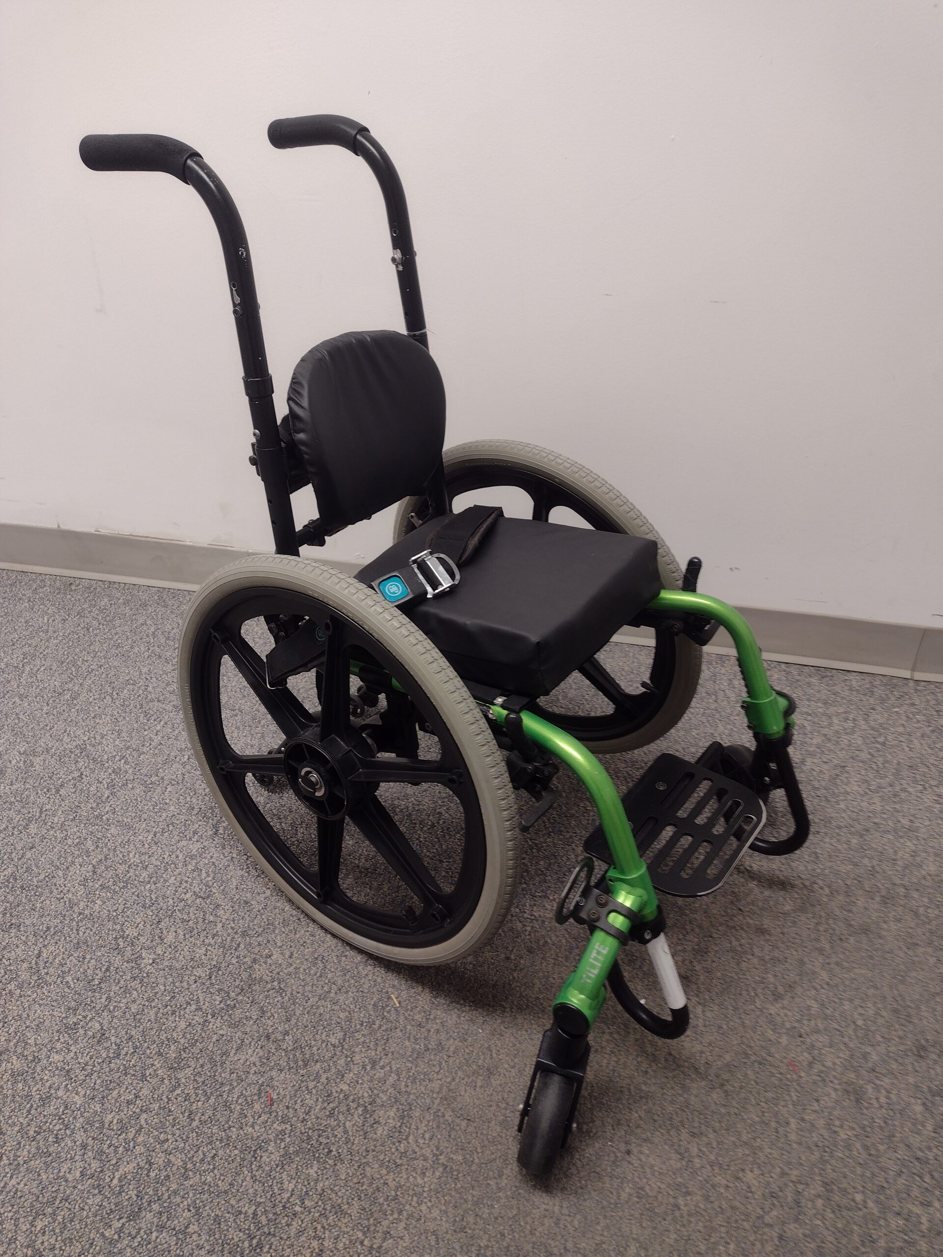 TiLite Twist 12" Wide Rigid Manual Wheelchair