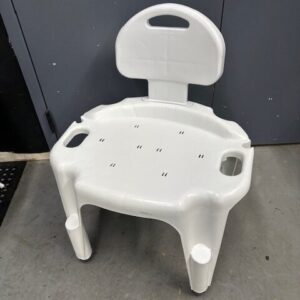 Rubbermaid Bath chair with back
