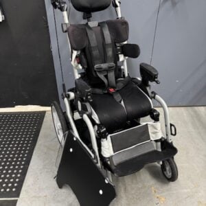 Leggaro Trak adaptive stroller, 14" wide