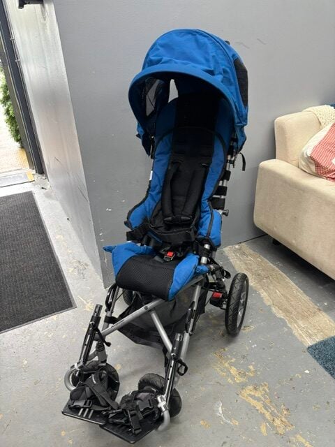 Convaid Cruiser adaptive stroller, 12" wide