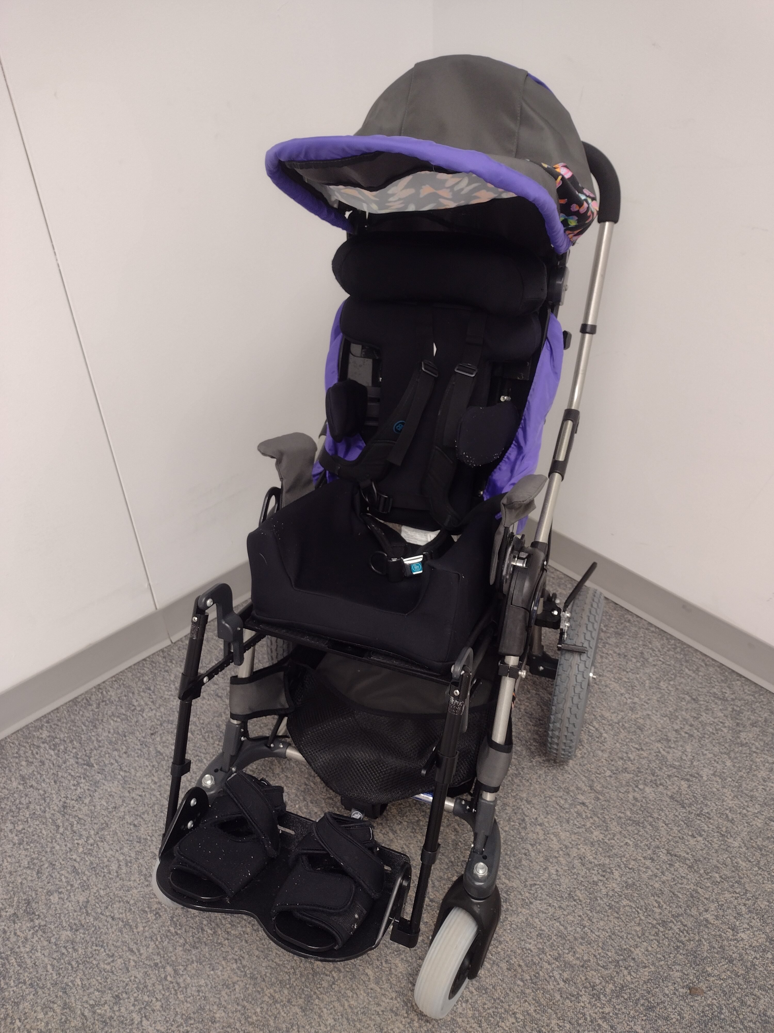 Sunrise Medical Kid Kart XPress adaptive stroller, 9" wide