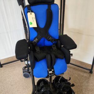r82 x panda size 1 2 seat on high low base